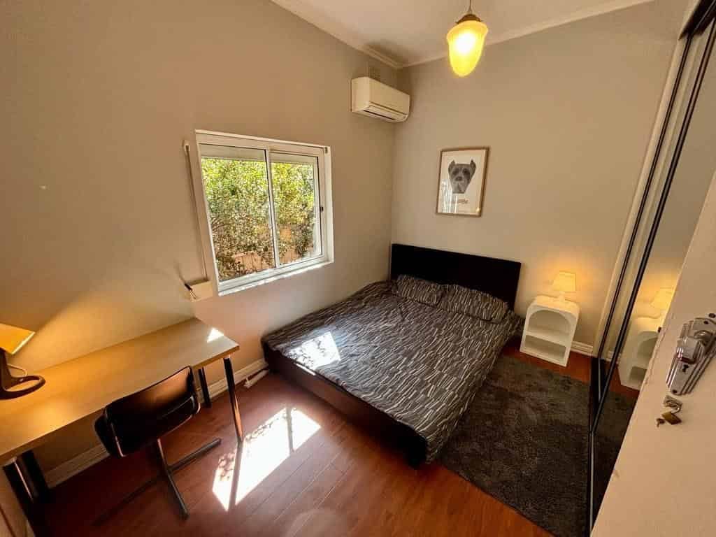Room in a 4 Bedroom Apartment, 37 Barker Avenue, South Plympton, City of Marion — student accommodation in Adelaide