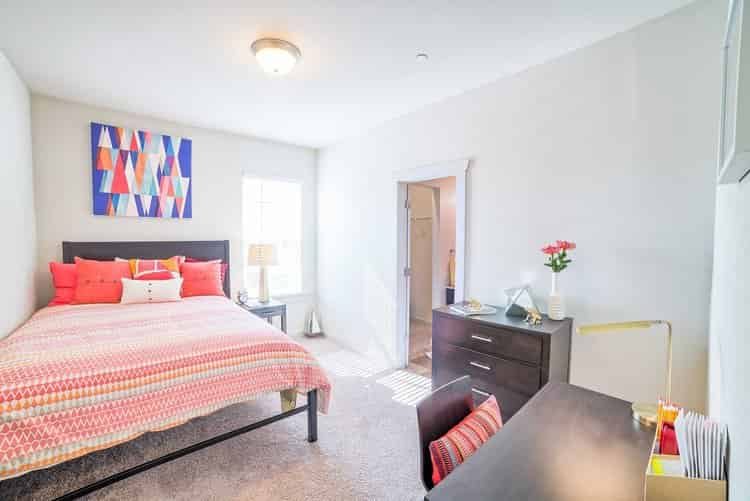 Arlington Cottages & Townhomes — student accommodation in Baton Rouge